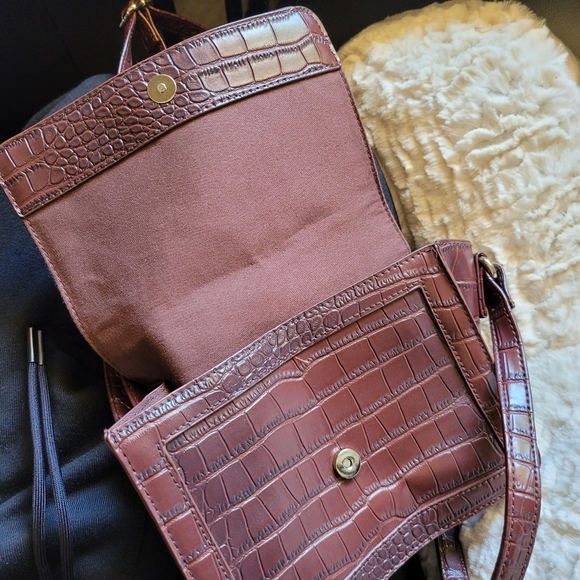 2/$8 • NWOT Wild Fable Dark Brown Snakeskin Purse - Picture 5 of 6